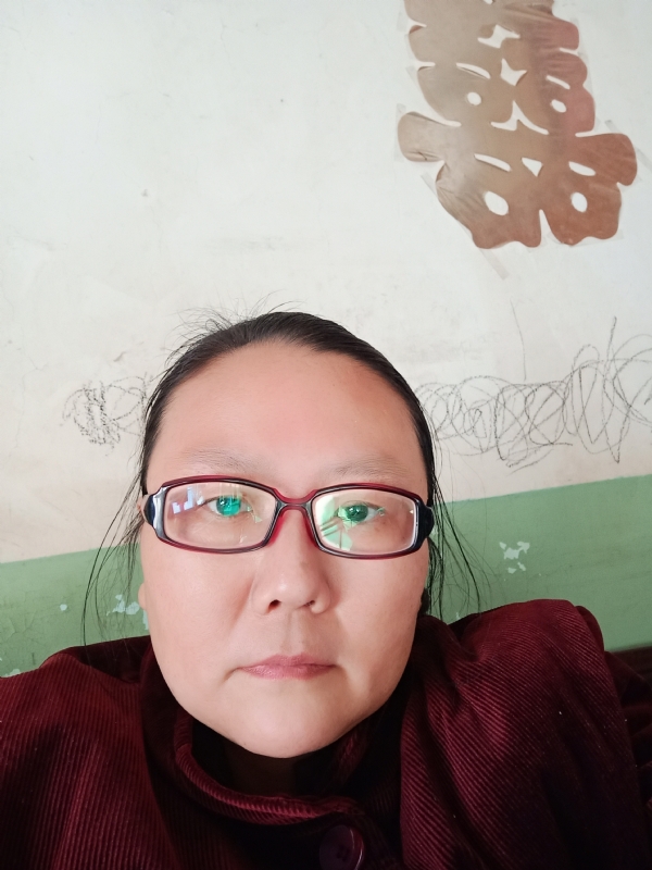 苦乐的第三张照片--宁波相亲服务中心