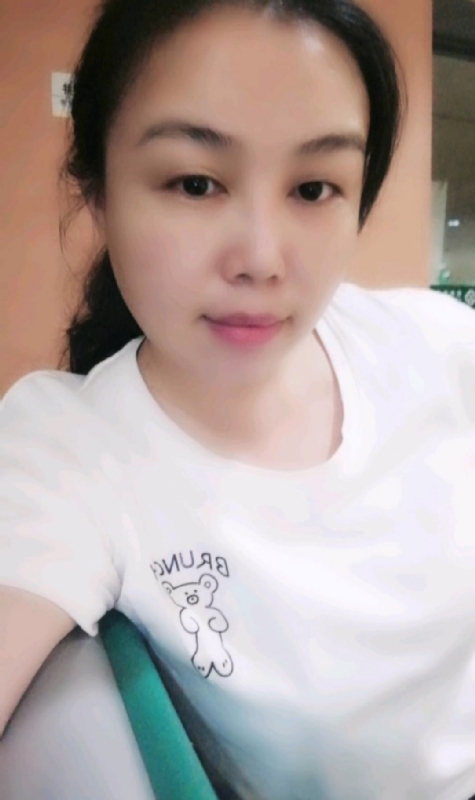 淡淡的云的第四张照片--宁波相亲服务中心