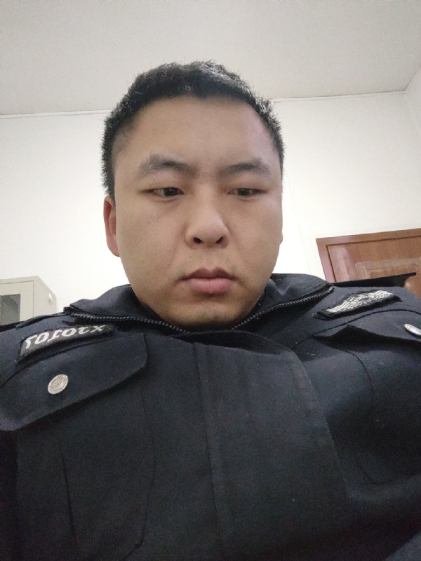 好纠结的第一张照片--宁波相亲服务中心