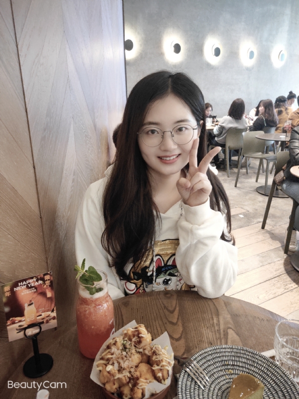 皮卡小姐的第一张照片--宁波相亲服务中心