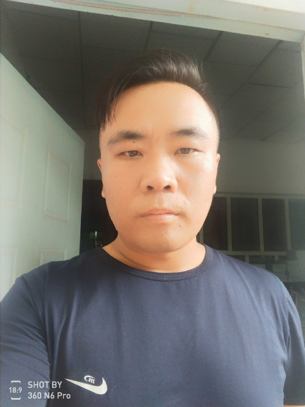 云的第二张照片--宁波相亲服务中心