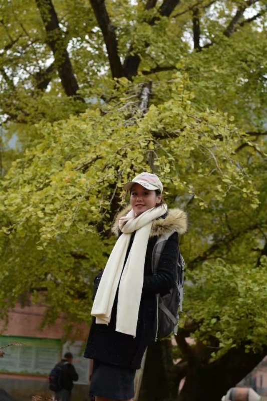 四月的第二张照片--宁波相亲服务中心