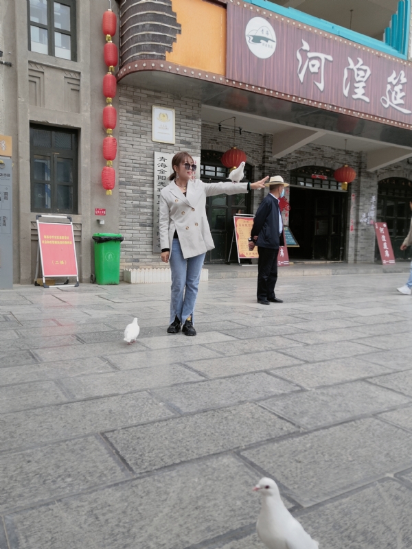 艳艳的第一张照片--宁波相亲服务中心