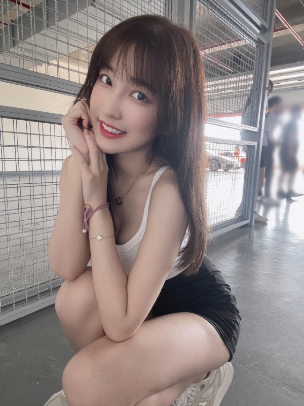 欣妍的第一张照片--宁波相亲服务中心