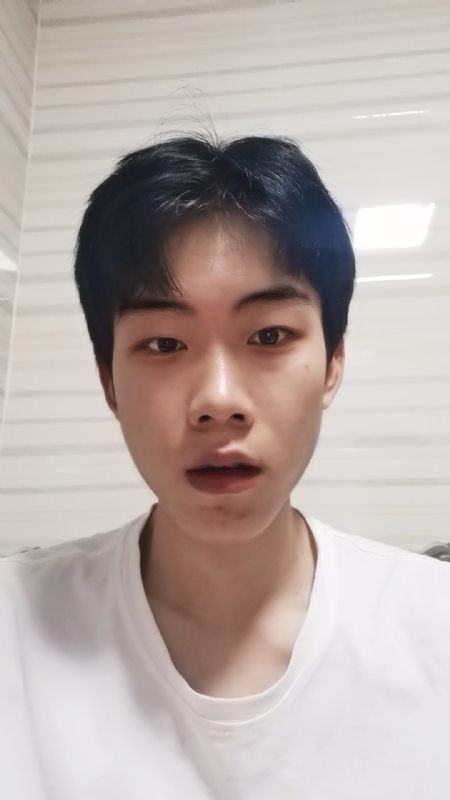 嘿的第二张照片--宁波相亲服务中心