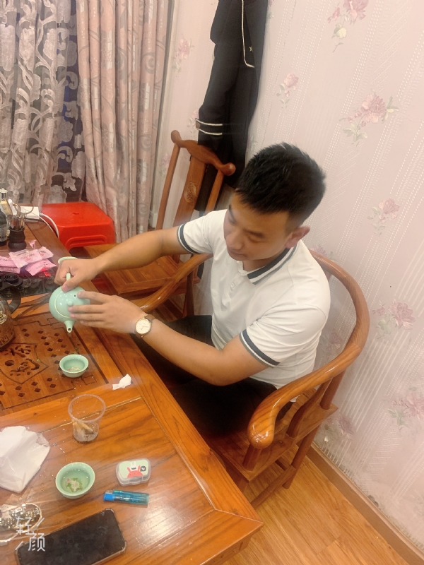 古有风琴的第二张照片--宁波相亲服务中心