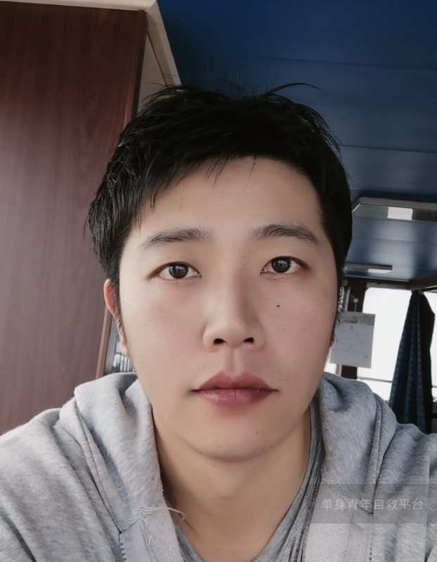 不太帅的男人的第一张照片--宁波相亲服务中心