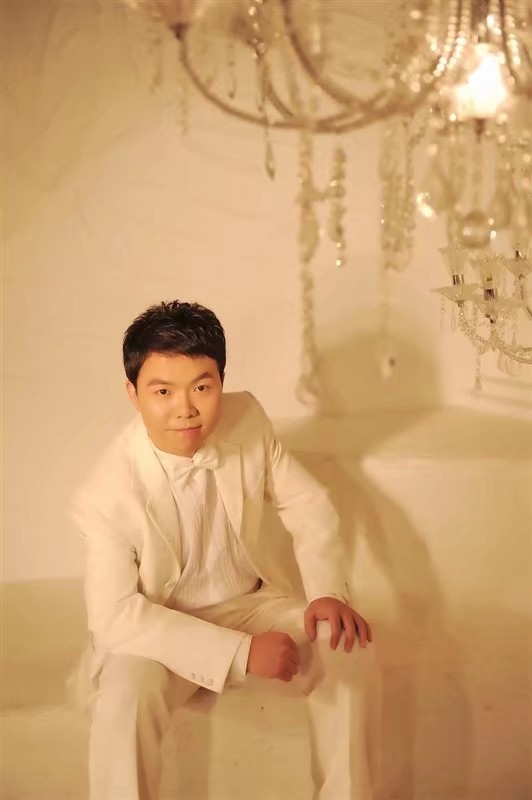 龙樱花的第一张照片--宁波相亲服务中心