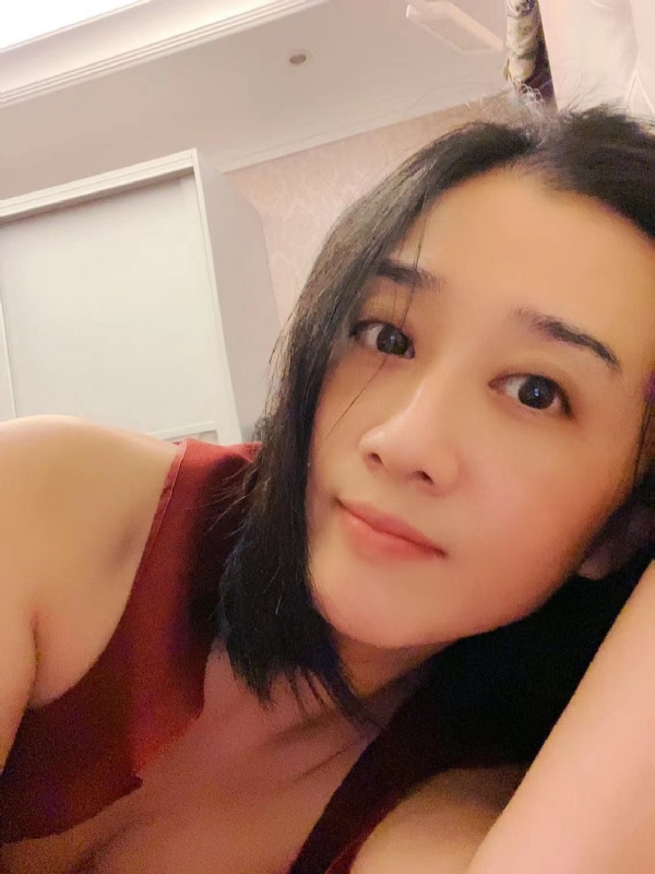 HongYu的第一张照片--宁波相亲服务中心