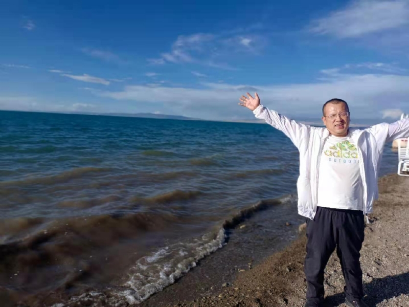 蜜蜂的第一张照片--宁波相亲服务中心