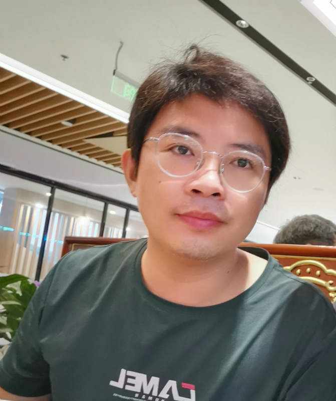 陆迅的第三张照片--宁波相亲服务中心