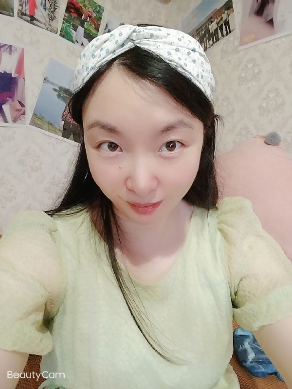 佳佳的第一张照片--宁波相亲服务中心