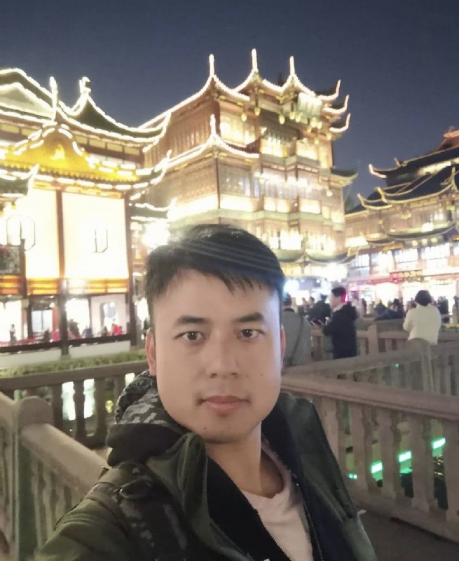 何先生he的第一张照片--宁波相亲服务中心