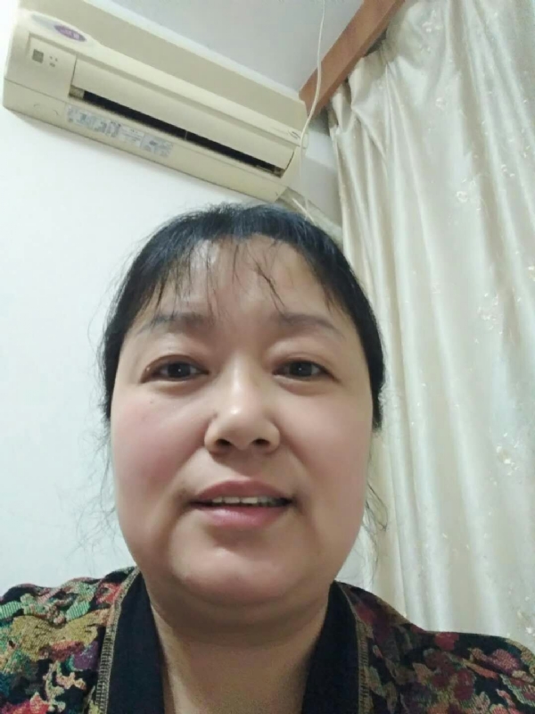 雨中漫步的第一张照片--宁波相亲服务中心