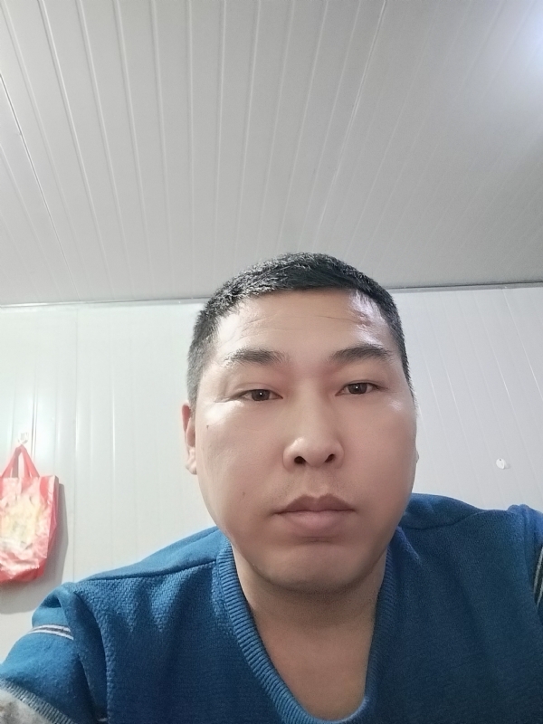 开着拖拉机去兜风的第一张照片--宁波相亲服务中心