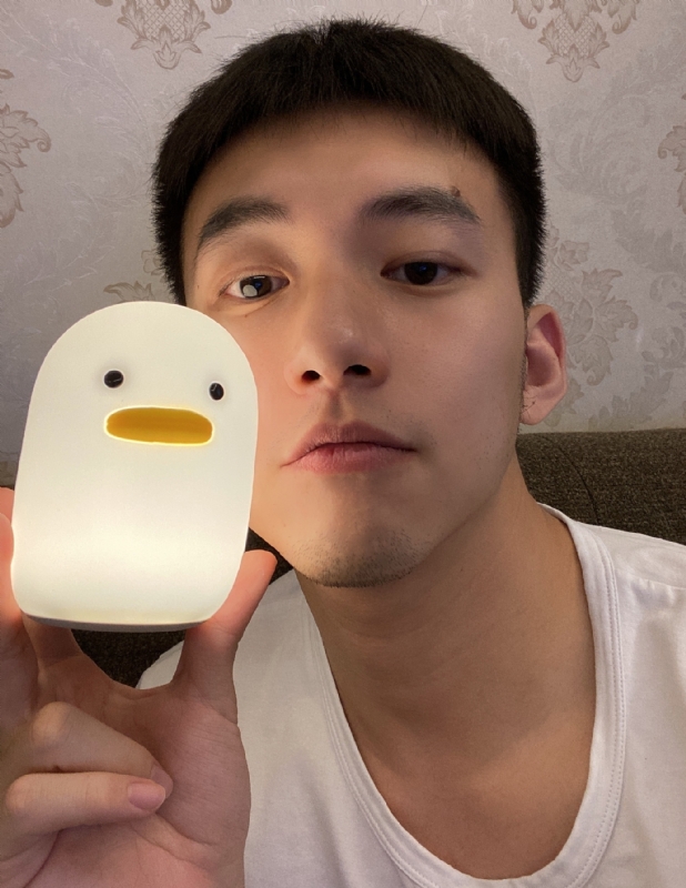 绝世大冤种的第三张照片--宁波相亲服务中心