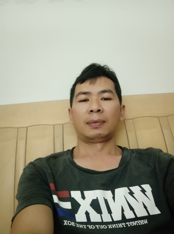 小伙子的第四张照片--宁波相亲服务中心