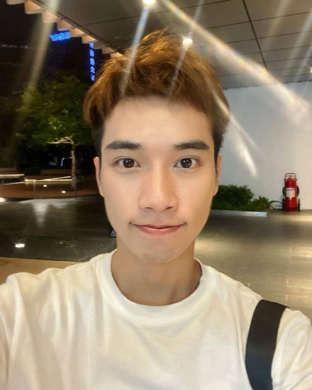 油菜花的第一张照片--宁波相亲服务中心