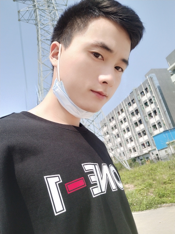 何凡的第一张照片--宁波相亲服务中心