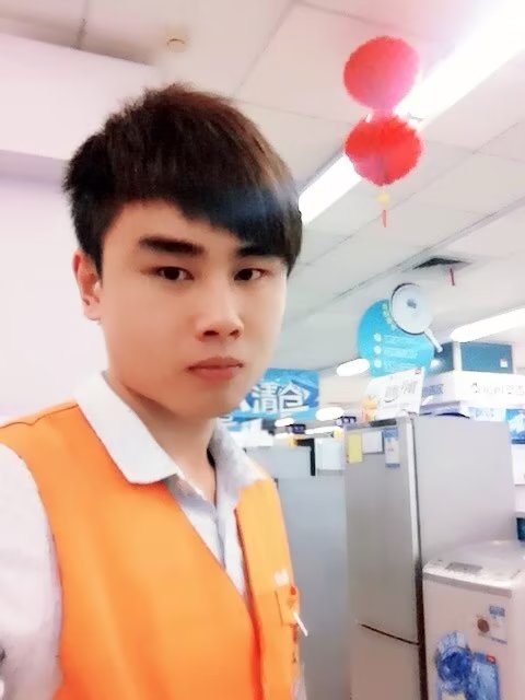 罗自强的第一张照片--宁波相亲服务中心