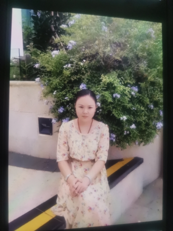 李姝静的第三张照片--宁波相亲服务中心