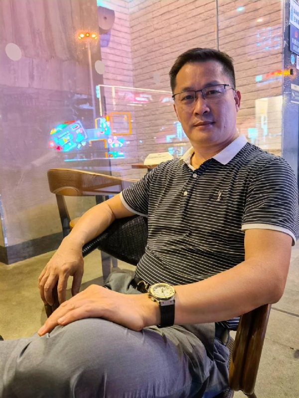 Allan的第三张照片--宁波相亲服务中心