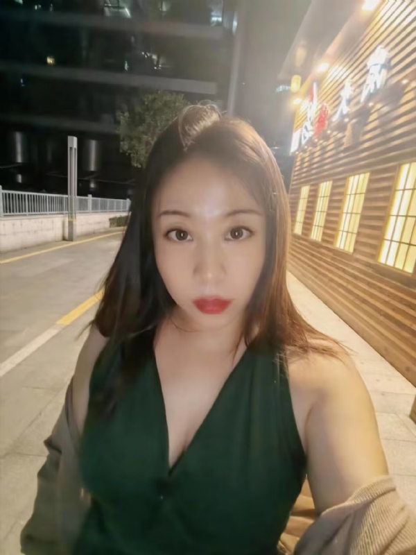 叶子青青的第三张照片--宁波相亲服务中心