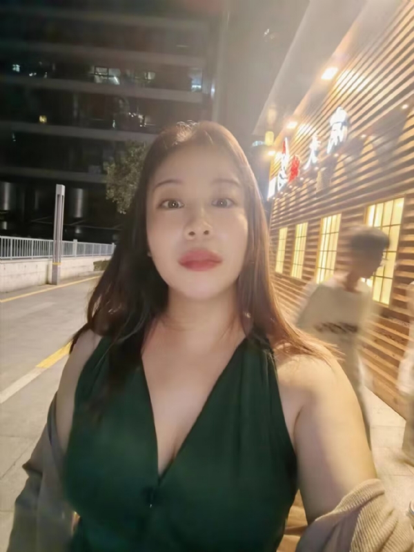 叶子青青的第四张照片--宁波相亲服务中心