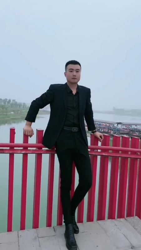 Albert的第一张照片--宁波相亲服务中心