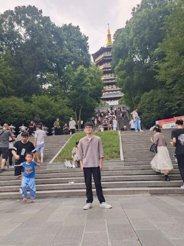 阳光男孩的第五张照片--宁波相亲服务中心