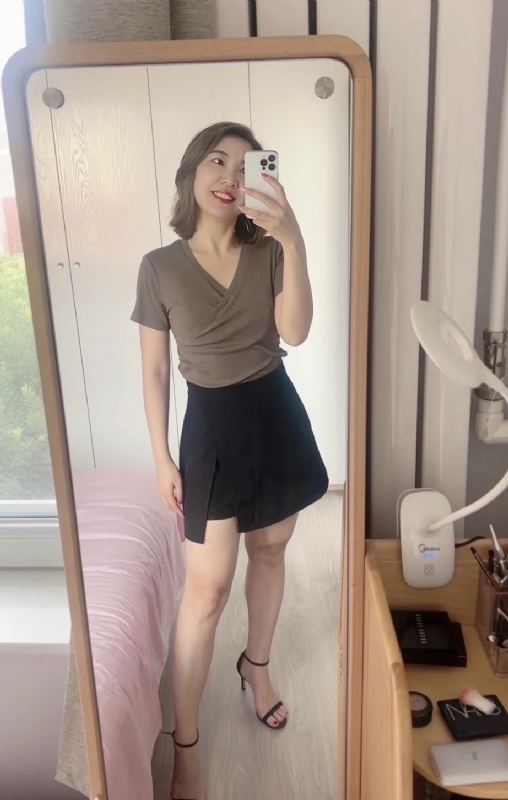 丽波的第二张照片--宁波相亲服务中心