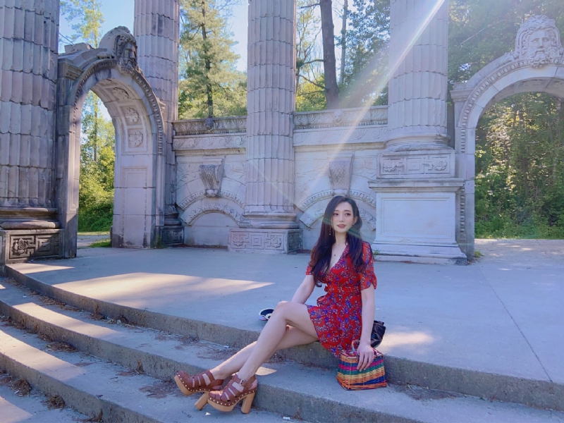 瑜瑜的第一张照片--宁波相亲服务中心