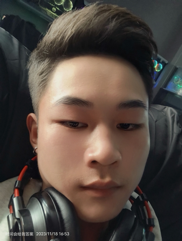 烦烦的小林的第一张照片--宁波相亲服务中心