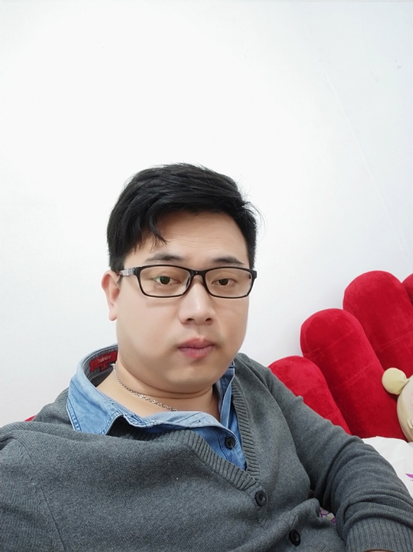 何必在亿的第一张照片--宁波相亲服务中心