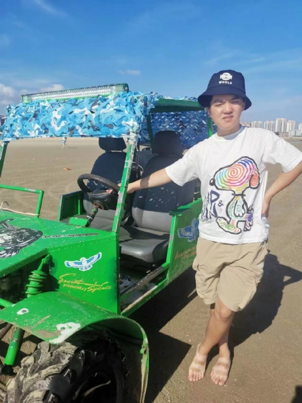 段炼成宸天下第一帅喔的第一张照片--宁波相亲服务中心