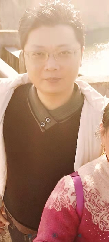 邓生的第二张照片--宁波相亲服务中心