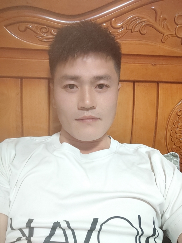 网球罗的第三张照片--宁波相亲服务中心