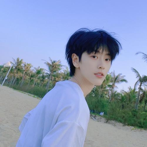 允执其中2024的第一张照片--宁波相亲服务中心