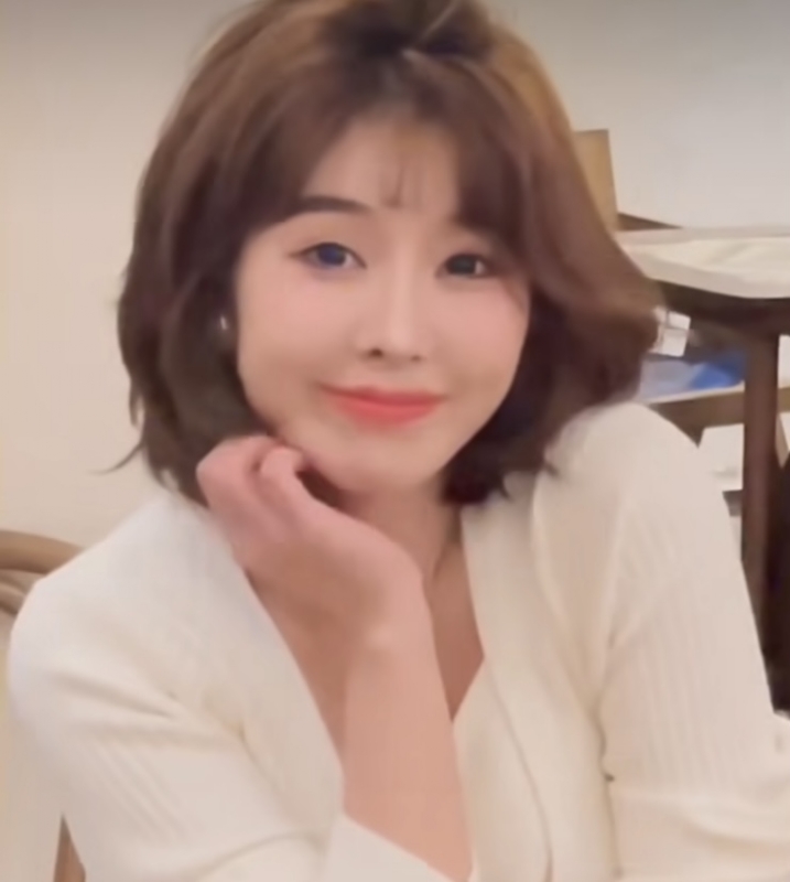 張雨晴的第一张照片--宁波相亲服务中心