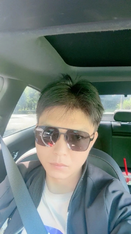 怀念的第一张照片--宁波相亲服务中心