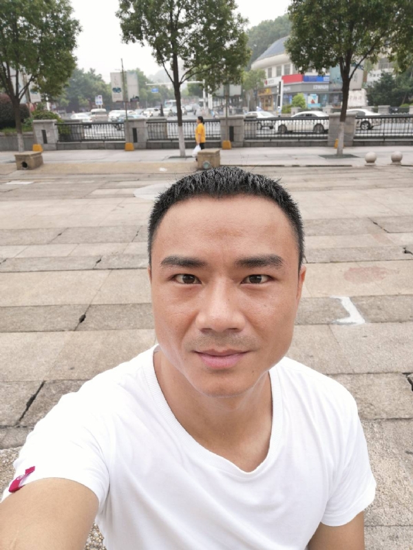 水木年华的第三张照片--宁波相亲服务中心