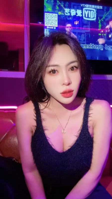 素素可月的第一张照片--宁波相亲服务中心