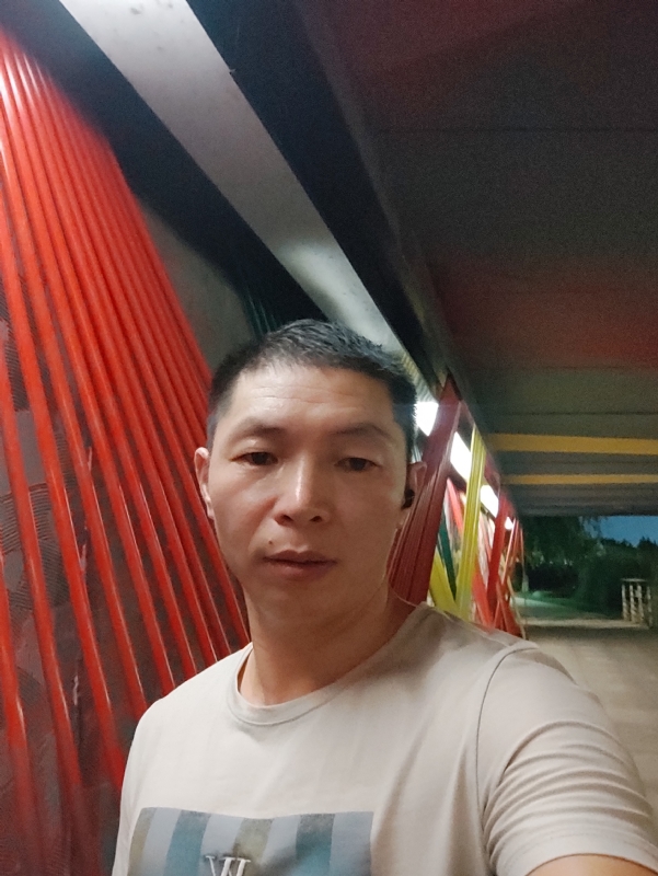 夜猫的第一张照片--宁波相亲服务中心