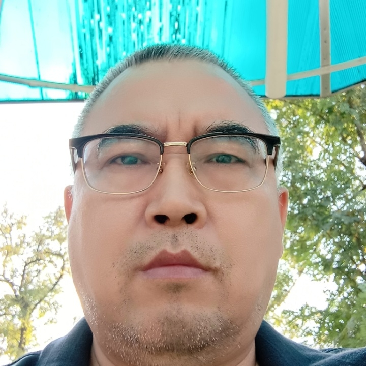 绿萝的第一张照片--宁波相亲服务中心