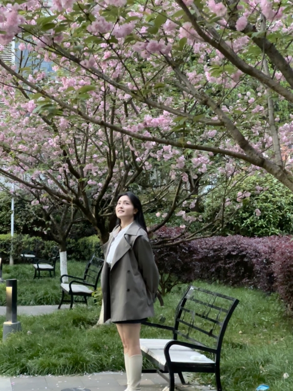 方方方的第二张照片--宁波相亲服务中心