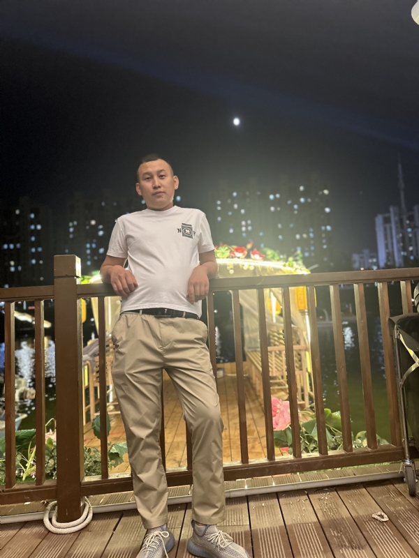 大超的第一张照片--宁波相亲服务中心