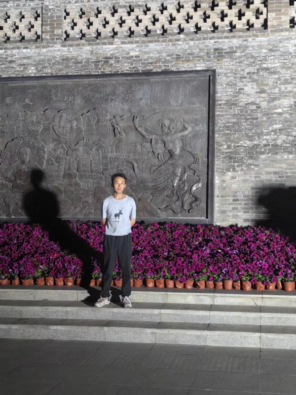 威风凛凛的第一张照片--宁波相亲服务中心