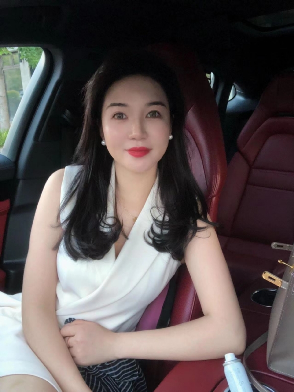 小雨的第一张照片--宁波相亲服务中心