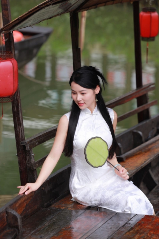 小慧的第二张照片--宁波相亲服务中心