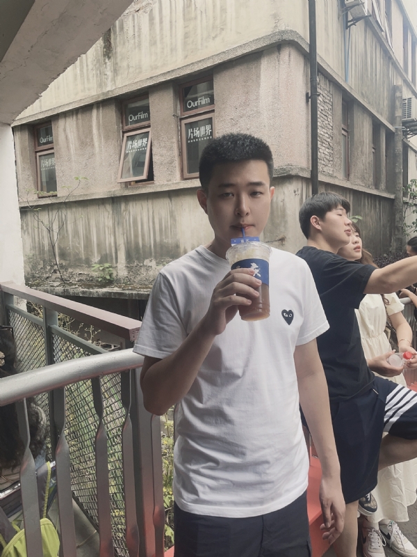 尚龙的第二张照片--宁波相亲服务中心